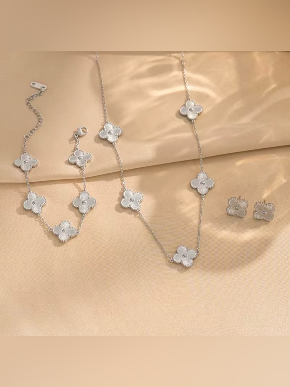 18K Gold Plated Stainless Steel Silver Clover Necklace Bracelet Earrings Set